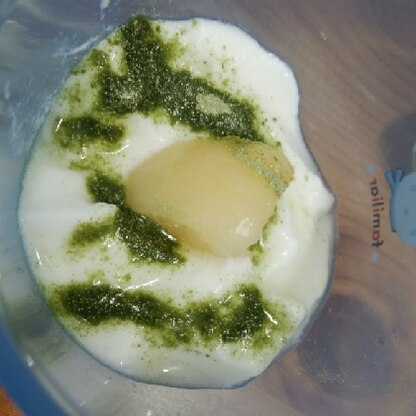 mimiさん♪おはようございます♪冷凍桃を解凍して作りました♪(*^^*)息子の朝ご飯の一品に♪とても喜んでいました！ご馳走様でした(*^^*)